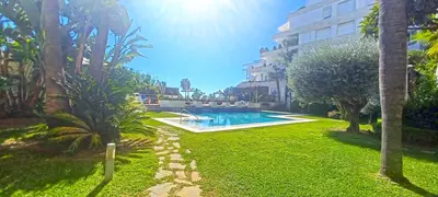 Middle Floor Apartment in Marbella