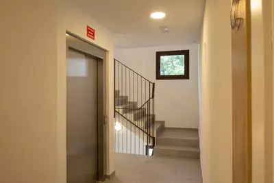 Middle Floor Apartment in Estepona