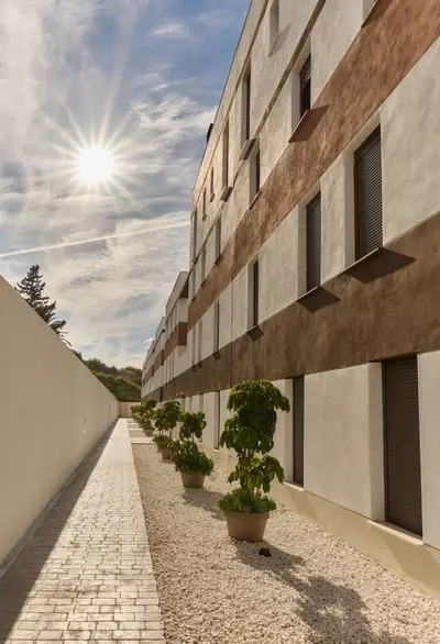 Middle Floor Apartment in Estepona