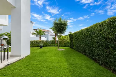 Ground Floor Apartment in El Paraiso