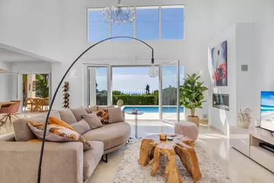 Detached Villa in Estepona