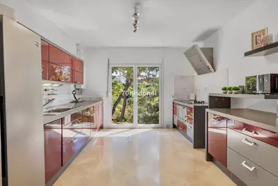 Detached Villa in Estepona