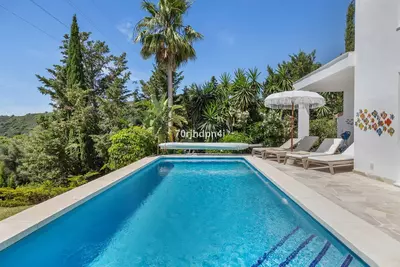 Detached Villa in Estepona