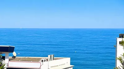 Middle Floor Apartment in Estepona