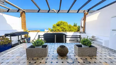 Middle Floor Apartment in Estepona