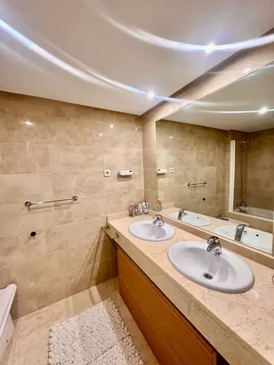 Middle Floor Apartment in Nueva Andalucía