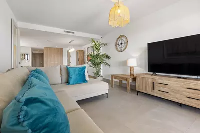 Middle Floor Apartment in Casares Playa
