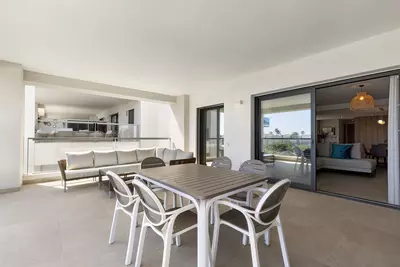 Middle Floor Apartment in Casares Playa