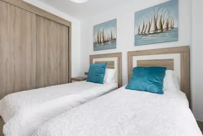 Middle Floor Apartment in Casares Playa