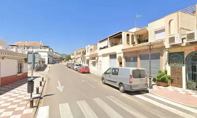 Middle Floor Apartment in Cancelada