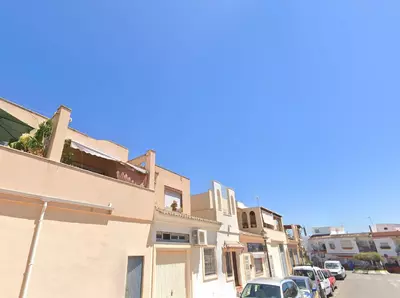 Middle Floor Apartment in Cancelada