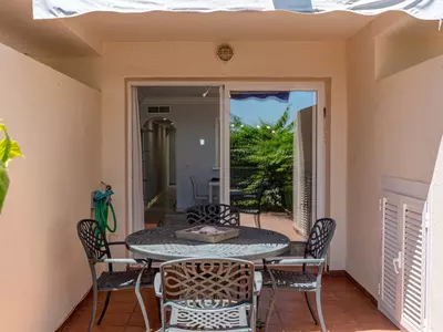 Middle Floor Apartment in Marbella