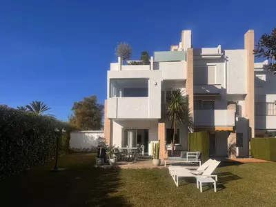 Townhouse in Nueva Andalucía