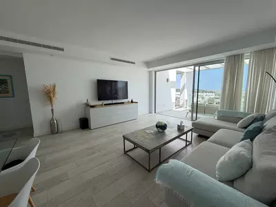 Middle Floor Apartment in Casares