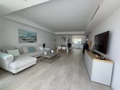 Middle Floor Apartment in Casares