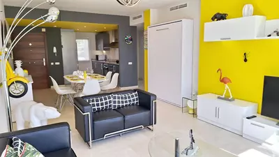 Middle Floor Apartment in Estepona