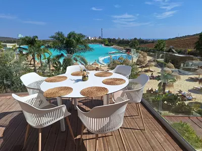 Middle Floor Apartment in Estepona