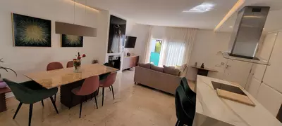Middle Floor Apartment in Puerto Banús