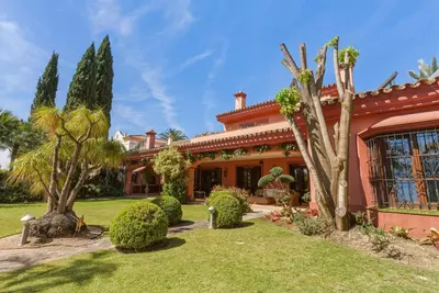 Detached Villa in Guadalmina Alta