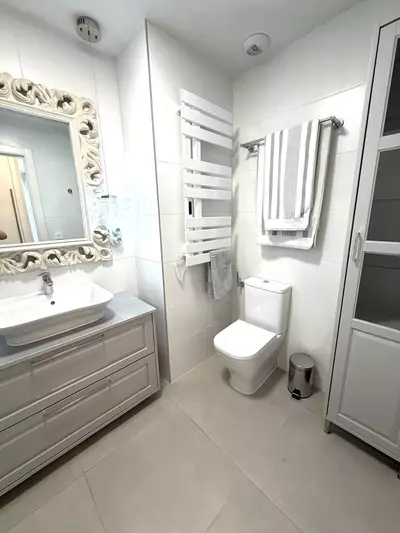 Middle Floor Apartment in Nueva Andalucía