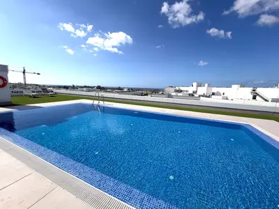 Middle Floor Apartment in Nueva Andalucía