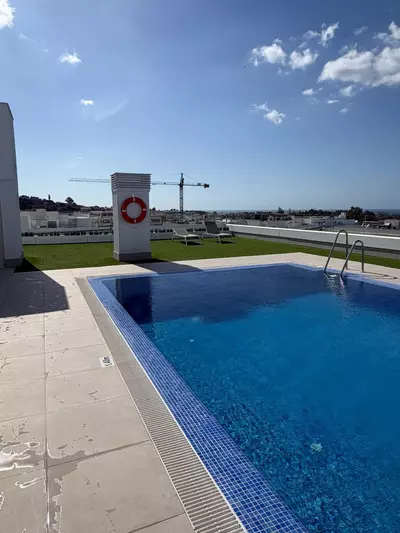 Middle Floor Apartment in Nueva Andalucía