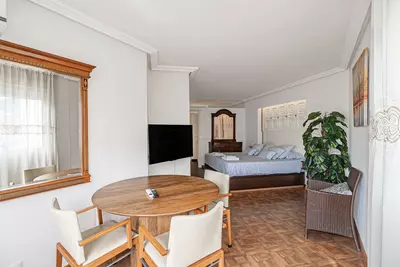 Middle Floor Apartment in Marbella