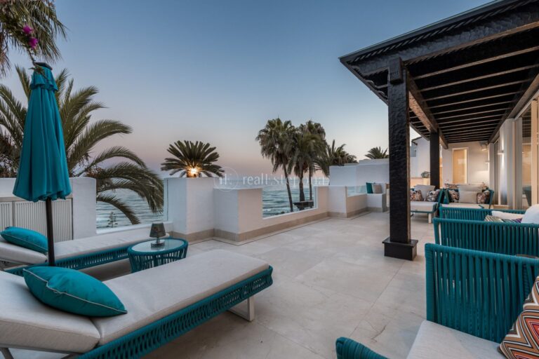 LPFMA1 | Duplex Penthouse in Marbella Golden Mile – € 22,000,000 – 6 beds, 8 baths