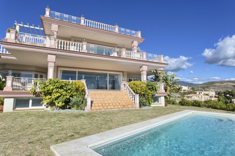5035-469HFV | Villa in Benahavis – € 3,995,000 – 8 beds, 8 baths