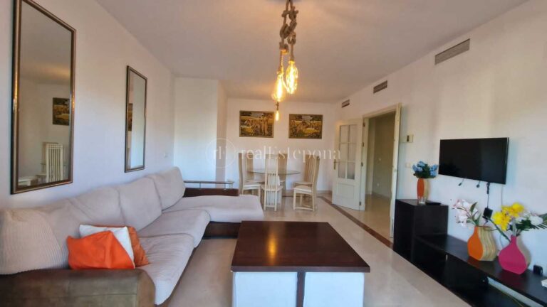 IKR1220 | Flat in Nueva Andalucia – € 375,000 – 3 beds, 2 baths