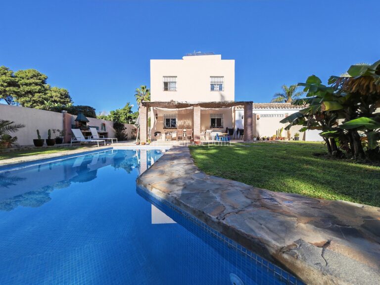 BEMV1257 | Villa in San Pedro de Alcantara – € 1,490,000 – 5 beds, 5 baths