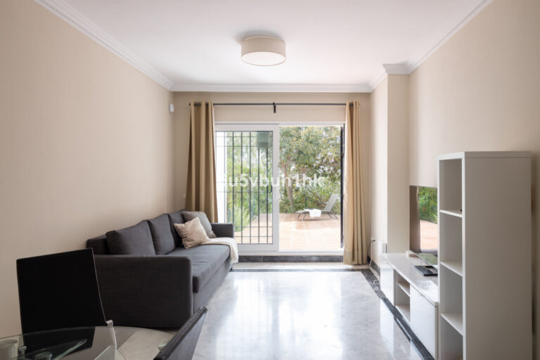 R4846006 | Ground Floor Apartment in Nueva Andalucía – € 355,000 – 2 beds, 2 baths