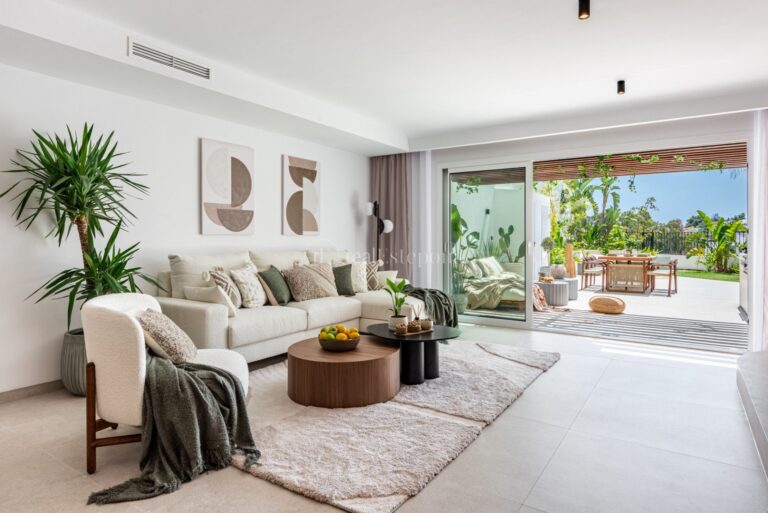 2611HFA | Town House in Marbella Golden Mile – € 1,495,000 – 3 beds, 3 baths