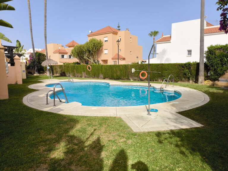 R4794901 | Townhouse in Casares Playa – € 412,900 – 4 beds, 3 baths