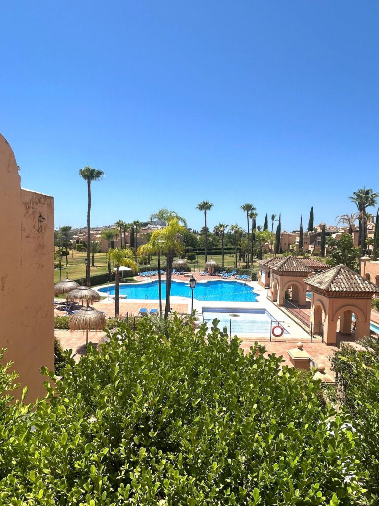 R3687089 | Penthouse in Atalaya – € 1,050,000 – 3 beds, 4 baths