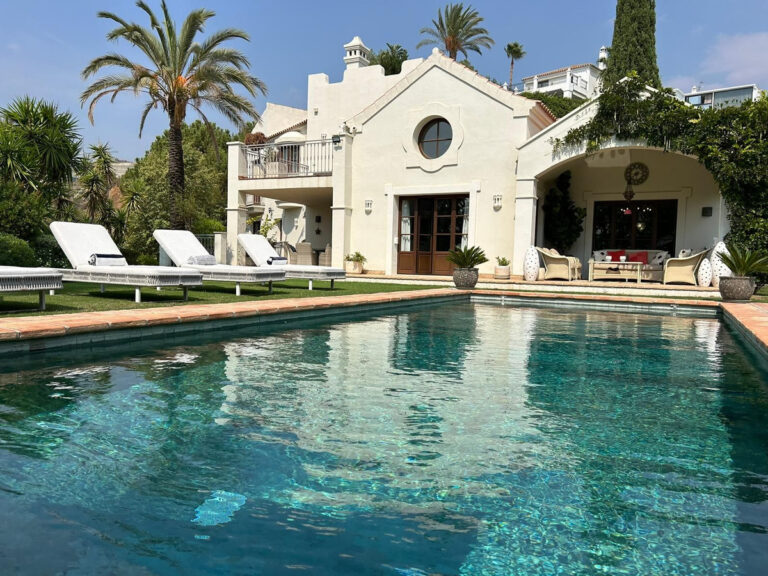 R4839898 | Detached Villa in Estepona – € 1,995,000 – 4 beds, 5 baths