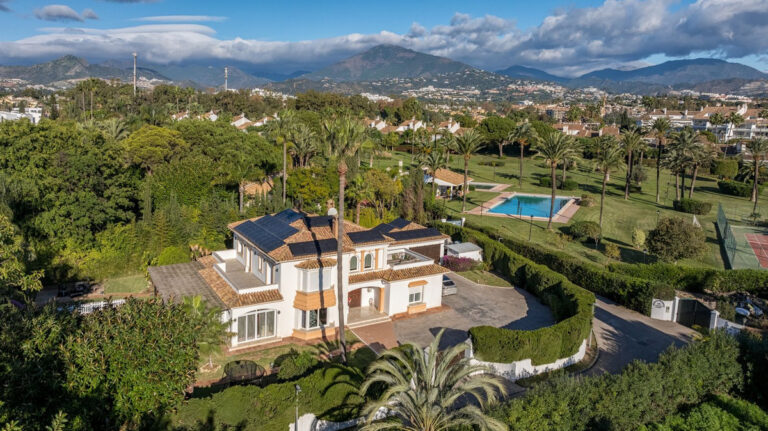 R4896589 | Detached Villa in Guadalmina Baja – € 3,900,000 – 6 beds, 6 baths