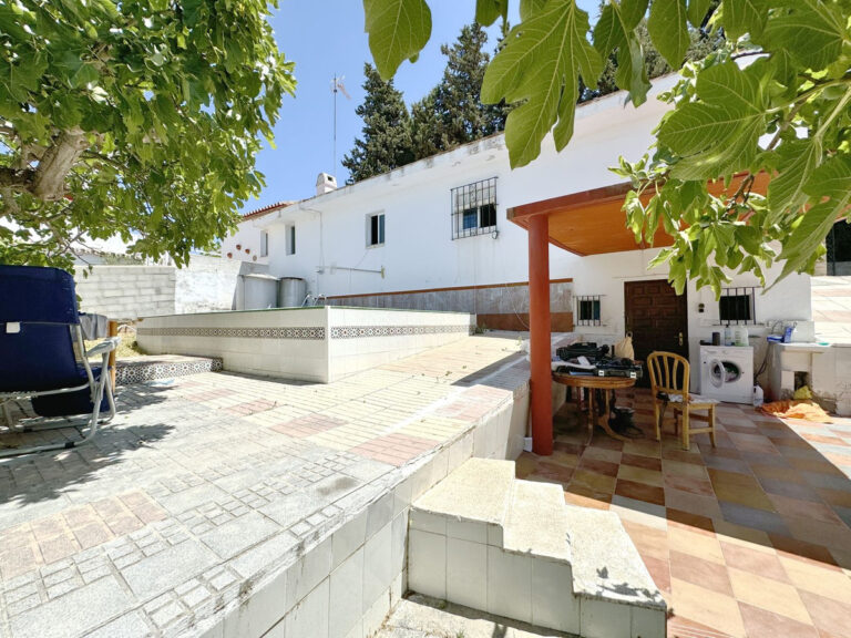 R3340210 | Finca – Cortijo in Marbella – € 449,000 – 2 beds, 1 baths