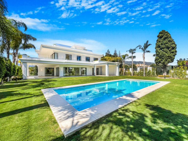 R4286461 | Detached Villa in Marbella – € 6,750,000 – 6 beds, 6 baths