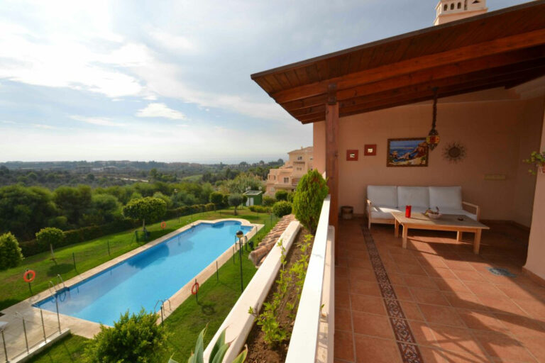 R4877830 | Penthouse in Marbella – € 480,000 – 3 beds, 2 baths