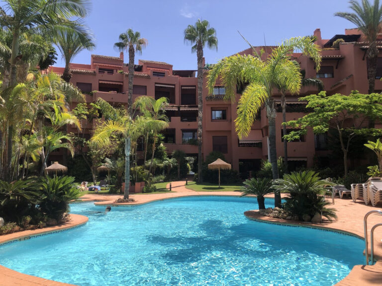 R4793236 | Ground Floor Apartment in El Rosario – € 549,500 – 3 beds, 2 baths