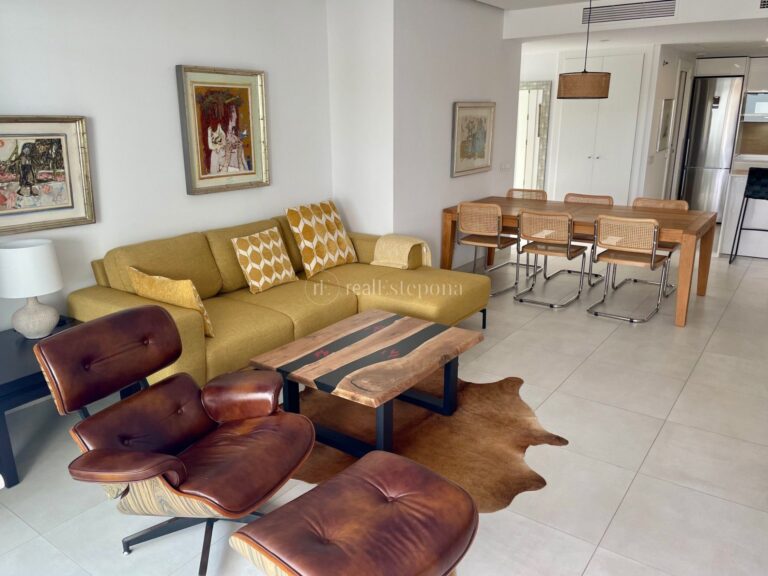 708-00336P | Apartment in Marbella East – € 359,000 – 2 beds, 2 baths