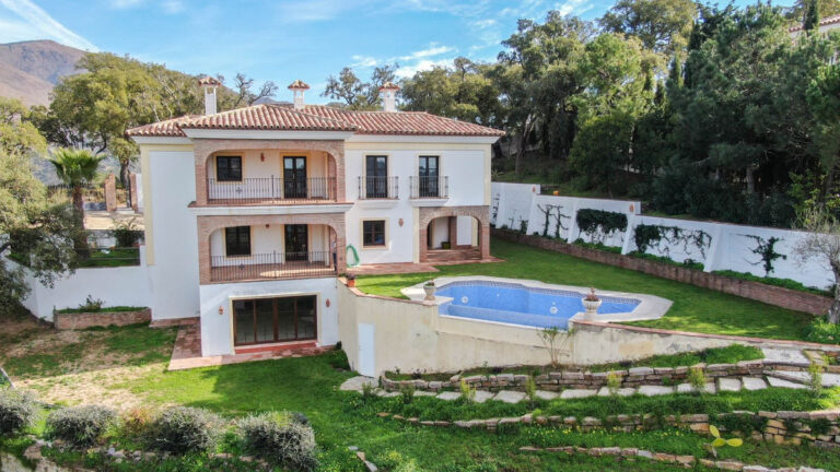 R158869 | Finca – Cortijo in Casares – € 1,150,000 – 3 beds, 2 baths