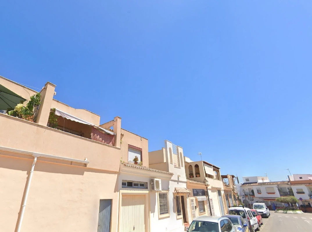 7-aa4cc561180b369757c0bb4af9886cd3