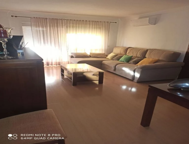 R4885105 | Middle Floor Apartment in Estepona – € 309,750 – 2 beds, 1 baths