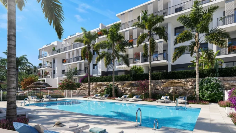 2561HFA | Apartment in Estepona – € 502,000 – 2 beds, 0 baths