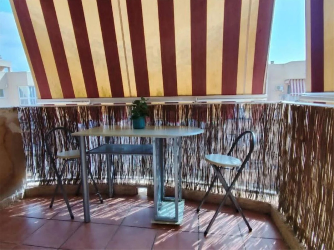 2-5bd7b9d04b45e33852eaf0ec6670150d