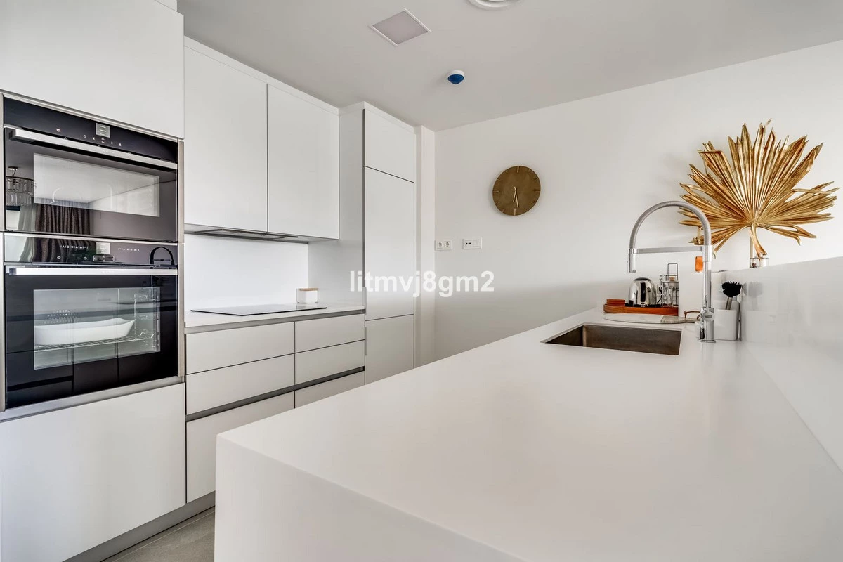 7-aa4cc561180b369757c0bb4af9886cd3