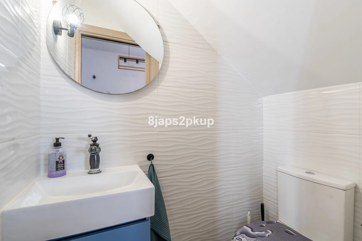 9-467d0cee5b725f3ef65f102a0c2e69c0