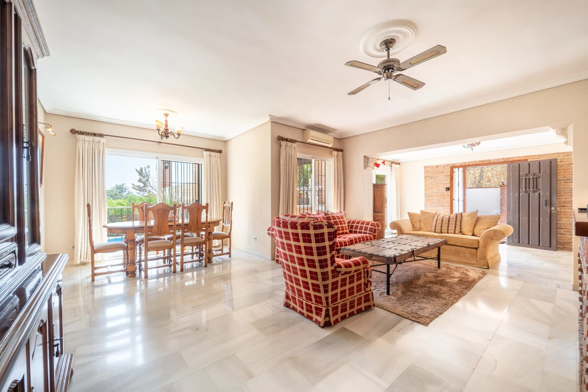 3-e898b2bb2a2fdfd06d2c39894dce8316